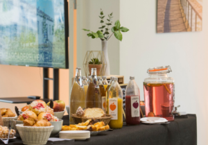 Location Salle Avec Prestataires Culinaires Pour Vos événements à L'Embarcadère Lyon