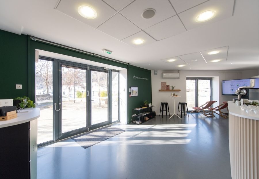 Location Salle Lumineuse Pour L'accueil De Clientèle à L'Embarcadère Lyon