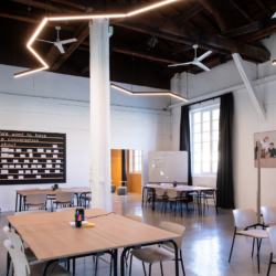 Location grande salle aérée pour des ateliers professionnels à L'Embarcadère Lyon